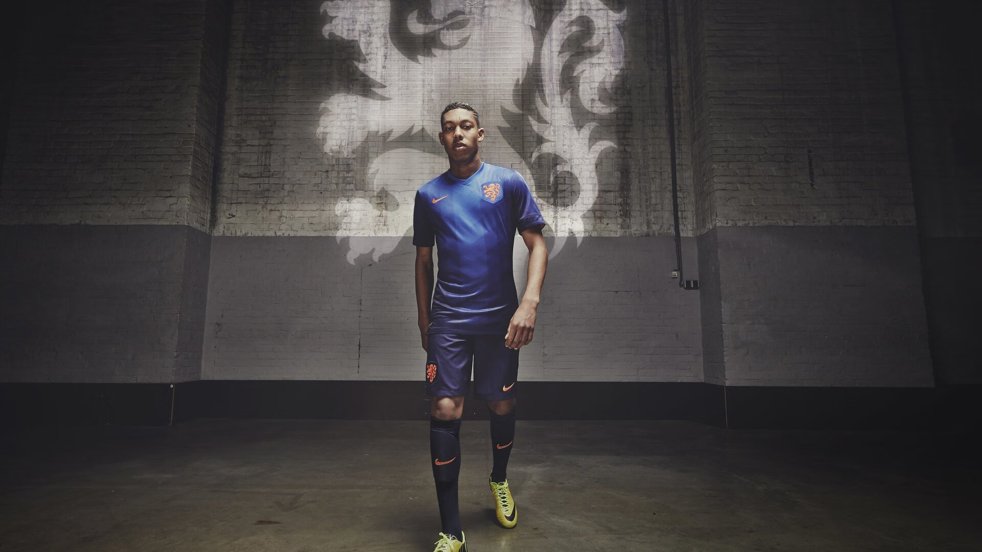 姆巴佩续约巴黎圣日耳曼至2026年,姆巴佩在巴黎几号